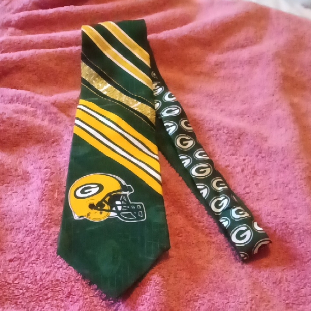 NFL Green Bay Packers Tie with Logo